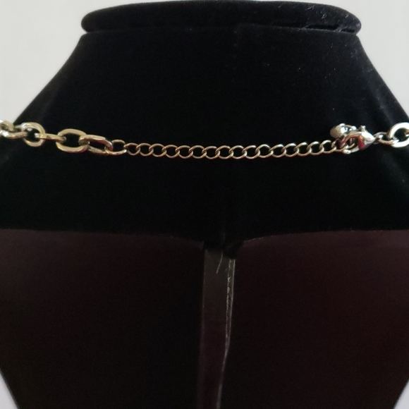 Necklace - Picture 2 of 2